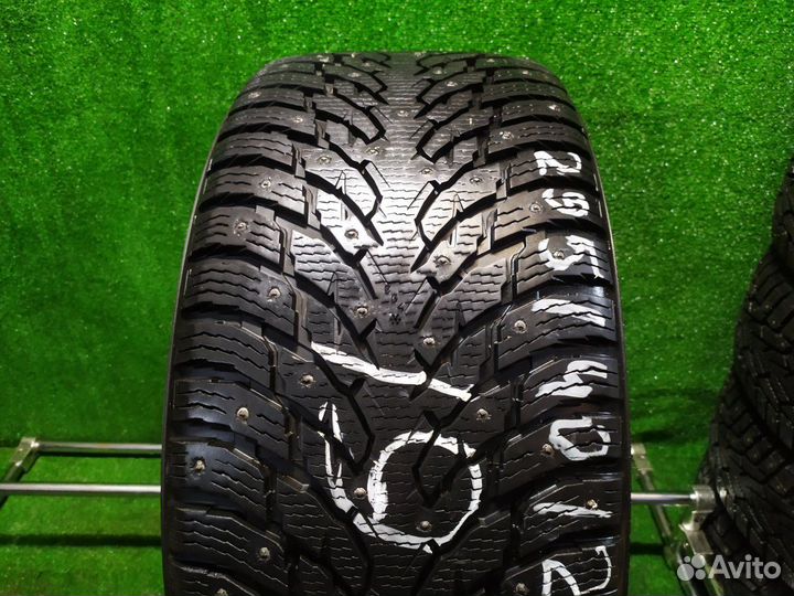 Nokian Tyres Hakkapeliitta 9 295/40 R21 111T