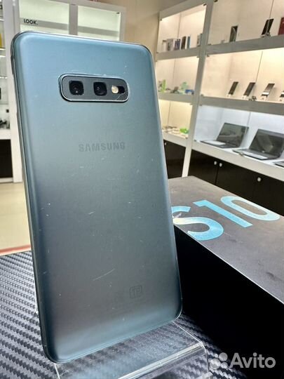 Samsung Galaxy S10e, 6/128 ГБ