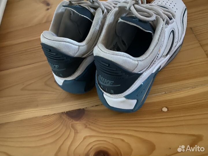 Кроссовки nike