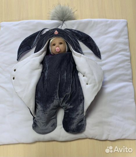 Новый комплект на выписку «Зайчонок»