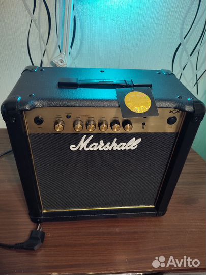Гитарный комбоусилитель Marshall MG15CF