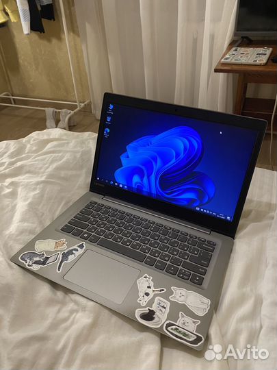 Ноутбук lenovo