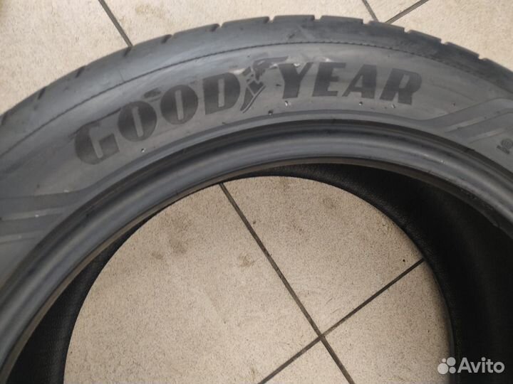 Goodyear Eagle F1 Asymmetric 3 255/40 R19 102Y