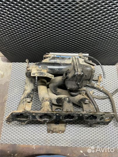 Впускной коллектор Mitsubishi Galant 8 2.4 USA