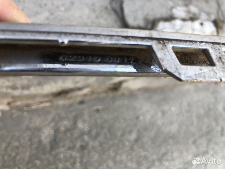 Хром решетки радиатора Рено Флюенс