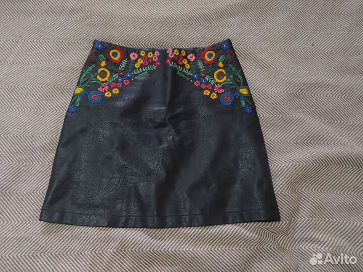 Кожаная мини-юбка Zara