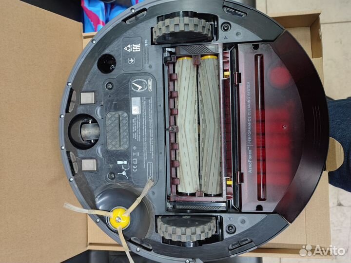 Робот-пылесос iRobot Roomba 976 золотистый