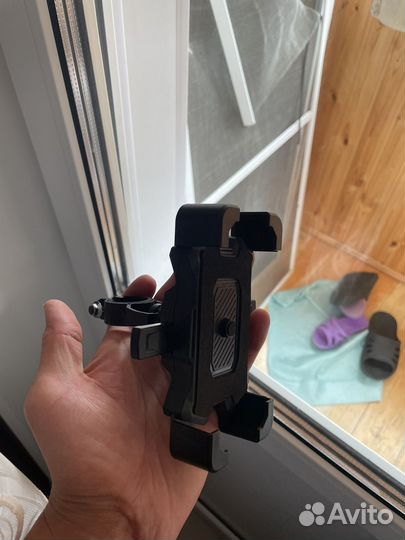 Держатель для телефона на руль