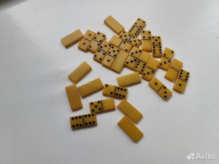 Домино из янтаря Винтаж