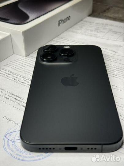 iPhone 15 Pro, 256 ГБ