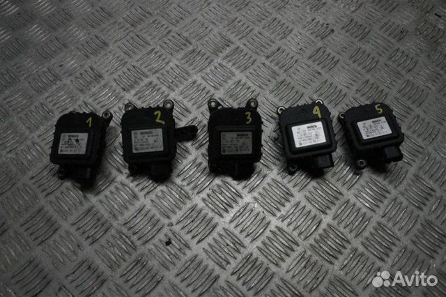 Моторчик заслонки печки Audi S6 C5 4.2 2003