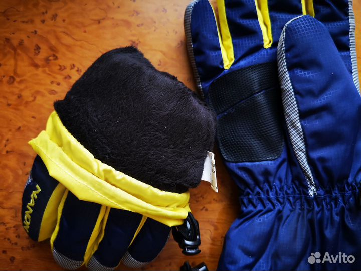 Перчатки зимние новые
