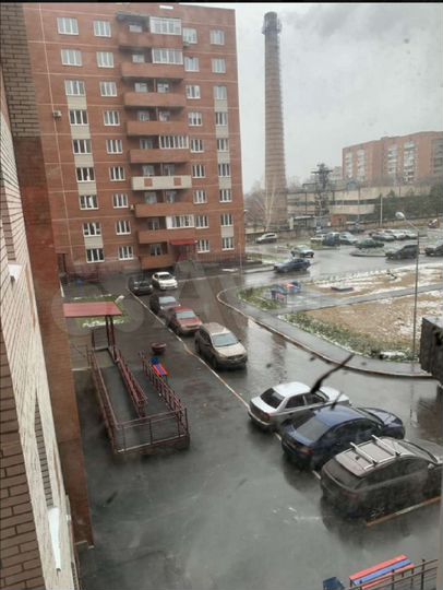 2-к. квартира, 65 м², 3/9 эт.