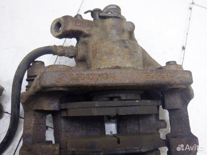 Суппорт передний левый Citroen C5