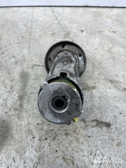 Ролик ремня навесного оборудования Renault Trafic