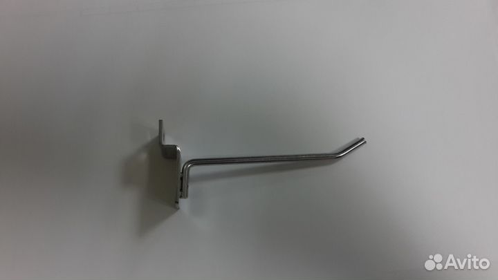 Крючок на экономпанель хром