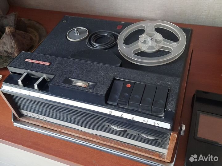 Катушечный магнитофон