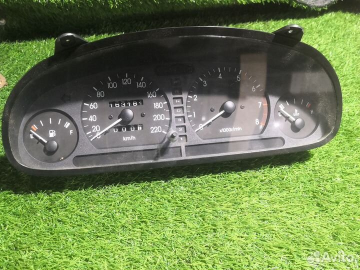 Панель приборов (щиток) Daewoo Nubira 1 АКПП