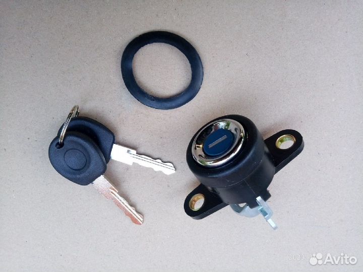 Замок кнопка личинка замка багажника Volkswagen