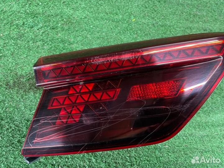 Фонарь левый внутренний VW Tiguan 2 (2016-2020)