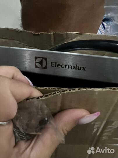 Варочная панель электрическая electrolux