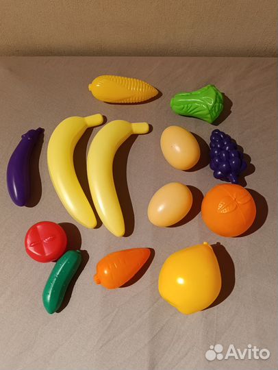 Продуктовая корзина тележка