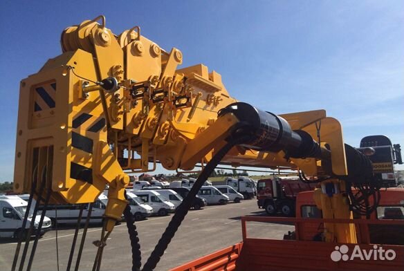 FAW 3250 с КМУ, 2024