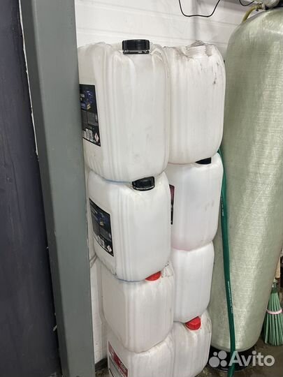 Канистра пластиковая 20 литров