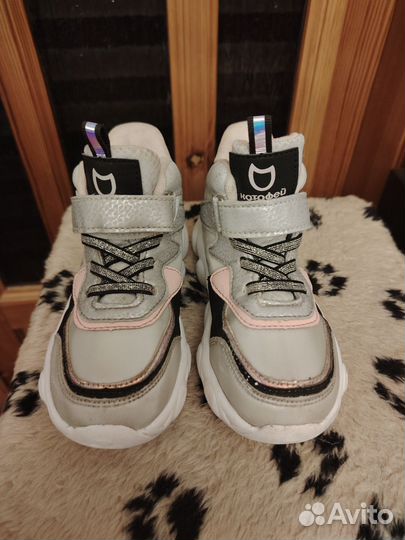 Кроссовки котофей 27