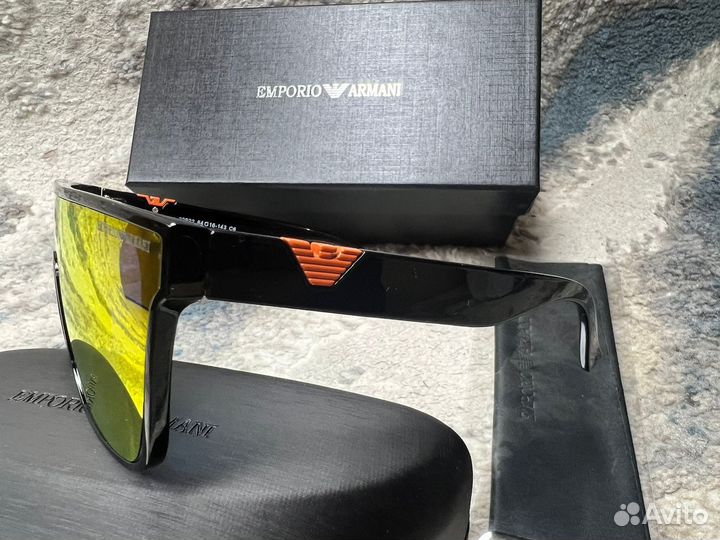 Очки солнцезащитные мужские Emporio Armani