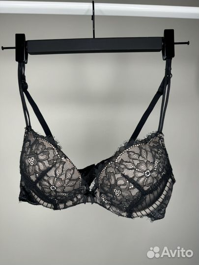 Бюстгальтер Hunkemoller 75A