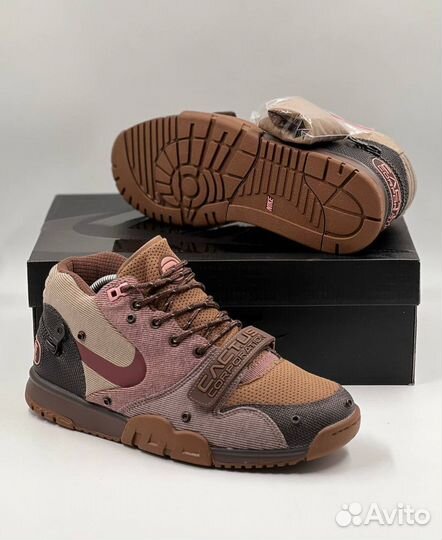 Кроссовки Nike Air Trainer 1 SP x Travis Scott