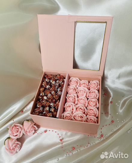 Подарок цветы и конфеты