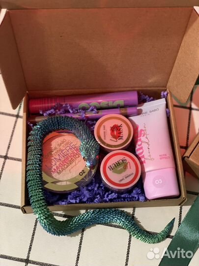 Набор косметики beautybox Vivienne Sabo