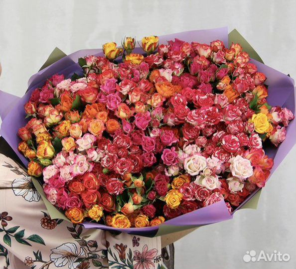 Букет роз кустовых