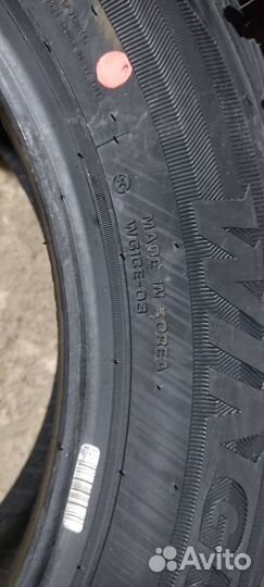 Roadstone Winguard Ice 205/55 R16