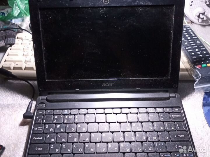 Нетбук Acer aspire one 522