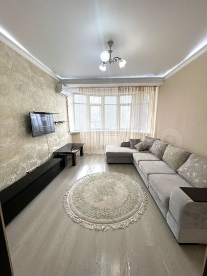 1-к. квартира, 50 м², 10/13 эт.