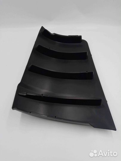 Дефлектор кабины MAN TGX TGS внутр. часть лев. \ 8