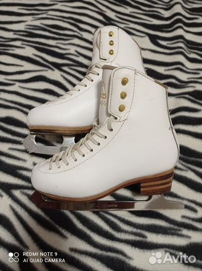 Фигурные коньки Iackson Freestyle