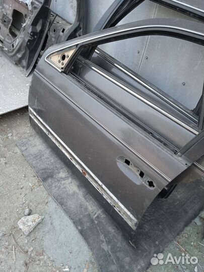 Дверь передняя левая Ford Taurus 1 Форд Таурус 1