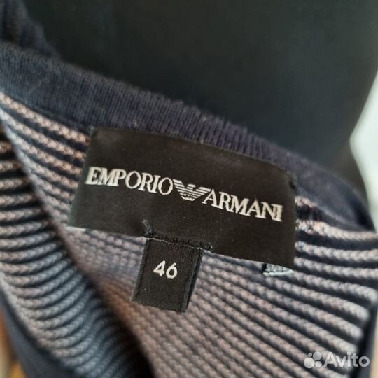 Джемпер Armani 48 L оригинал