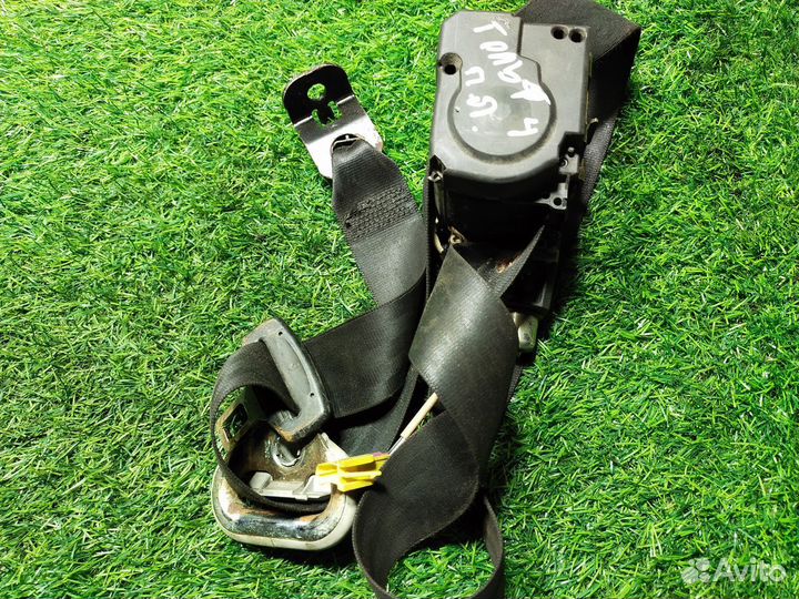 Ремень безопасности передний правый Volkswagen