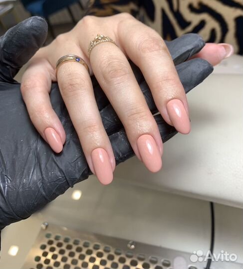 Модель на маникюр/педикюр