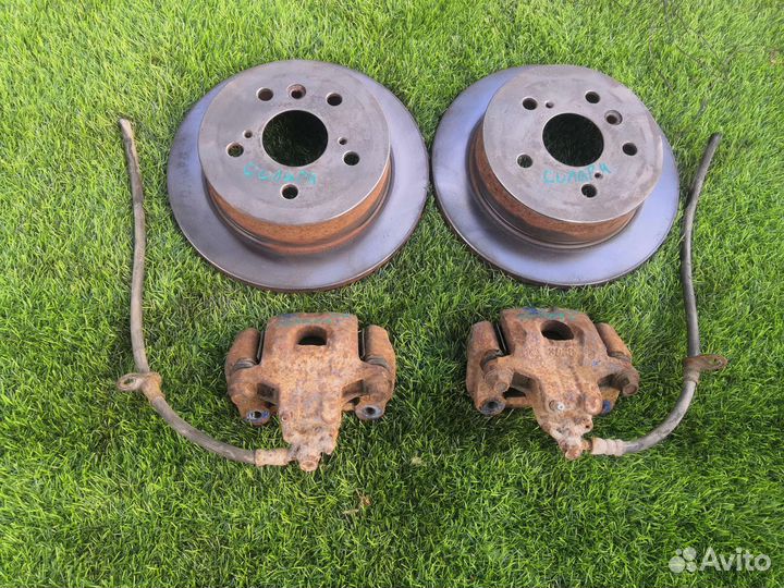 Суппорт тормозные диски Toyota Solara 1