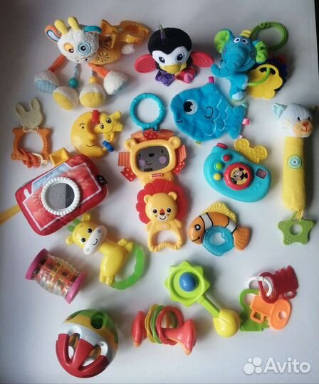Игрушки пакетом для малышей