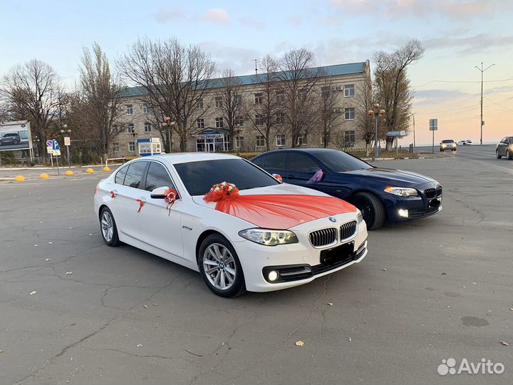 Свадебные украшения на машину