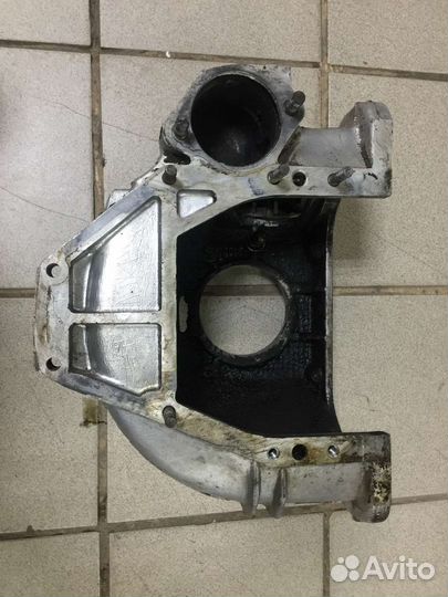 Колокол коробки газ 3110 Волга 4-х ступка 402