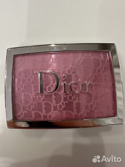 Румяна dior backstage