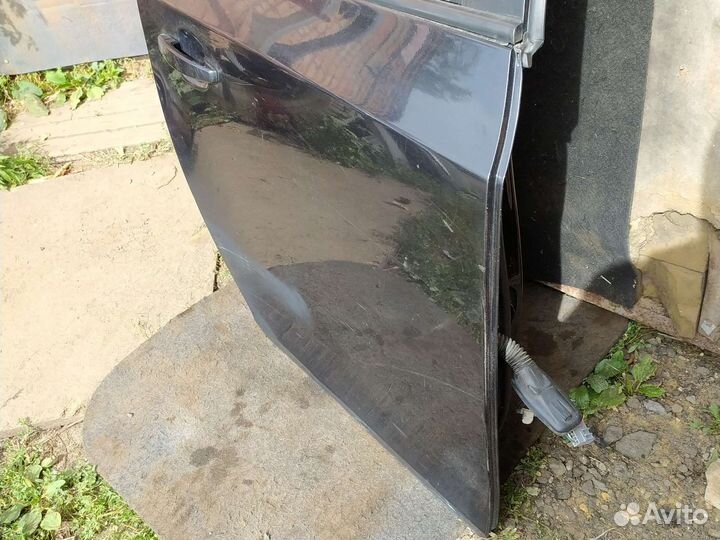 Задняя правая дверь chevrolet cruze